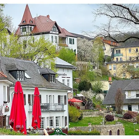 Heinel Apartment *